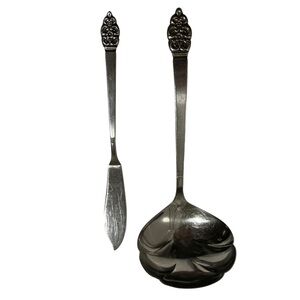 Oneida Nordic Crown Stainless Steel Gravy Ladle & Butter Knife